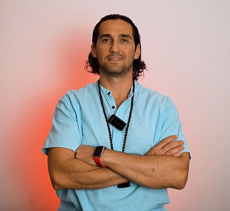 Астролог - Роман Теос